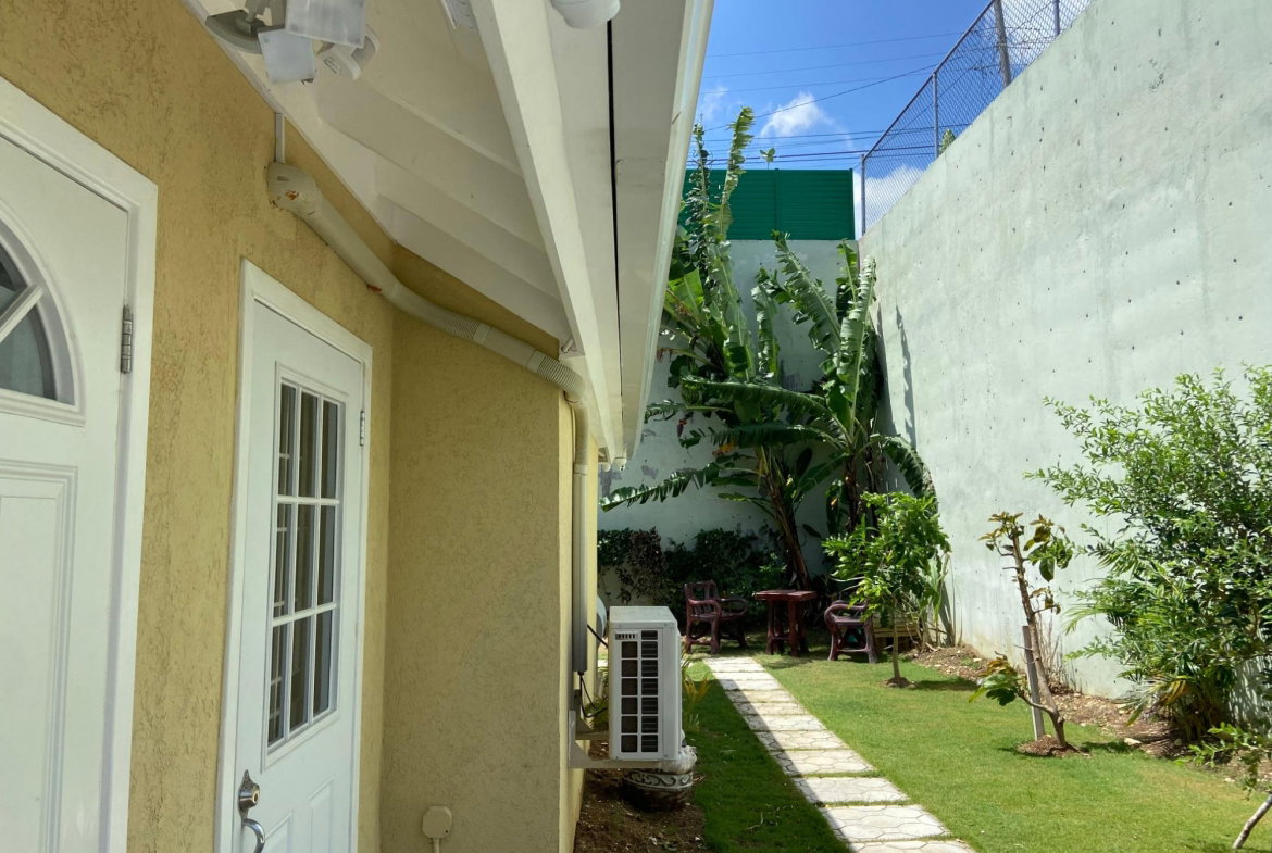 Seventh image of 816 Richmond Estate in Laughlands, St. Ann, Jamaica - property is For Rent