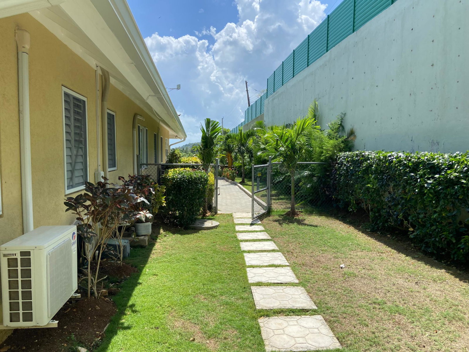 Eighth image of 816 Richmond Estate in Laughlands, St. Ann, Jamaica - property is For Rent