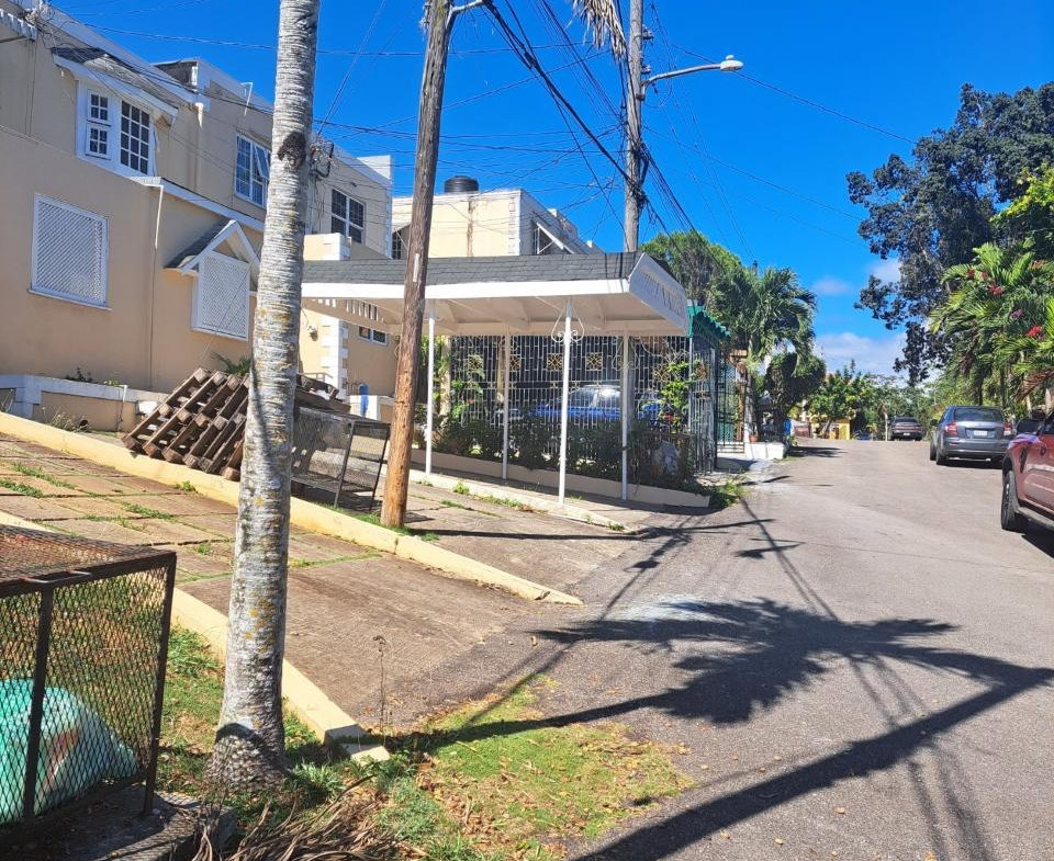 Seventeenth image of 13 Armour Close in Kingston 9, St. Andrew, Jamaica - property is For Rent