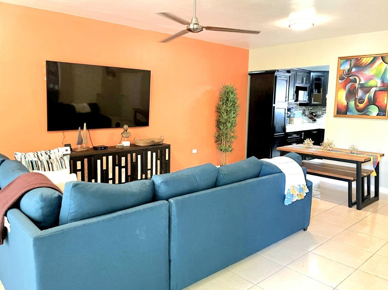 Second image of Davis Ave in Montego Heights, St. James, Jamaica - property is For Rent