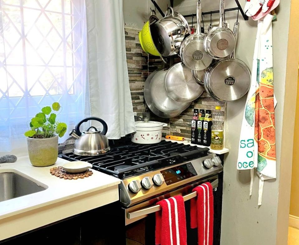 Sixth image of Davis Ave in Montego Heights, St. James, Jamaica - property is For Rent