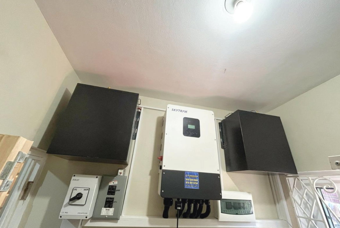 Seventh image of Davis Ave in Montego Heights, St. James, Jamaica - property is For Rent