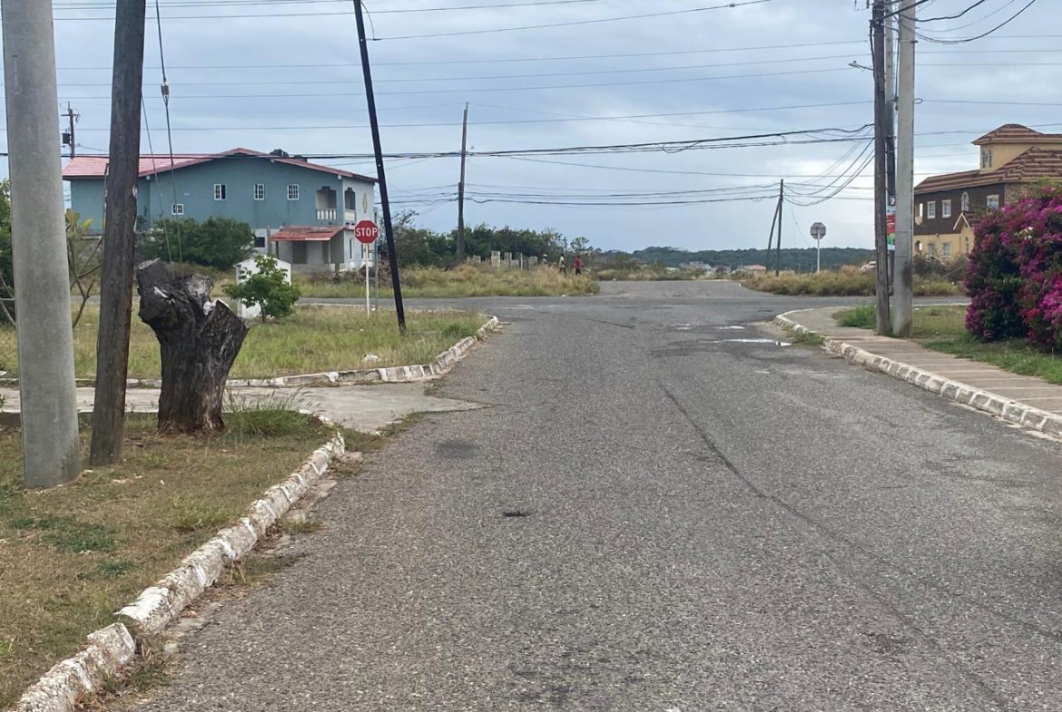 Fourth image of 11-lot 133 Johnson Hill Estates in HELLSHIRE HILLS, St. Catherine, Jamaica - property is For Sale