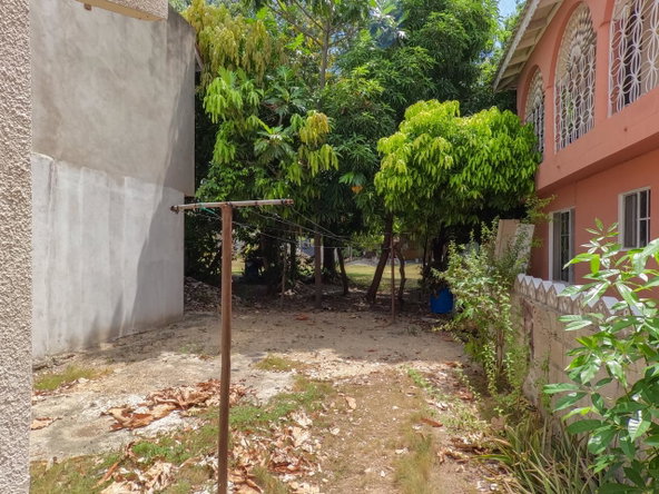 Seventh image of 327- Sandalwood Crescent, Brid in Bridgeview, St. Catherine, Jamaica - property is For Sale