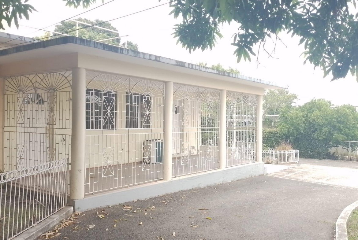 Twenty-Second image of Shortwood Road Kingston in Kingston 6, St. Andrew, Jamaica - property is For Sale