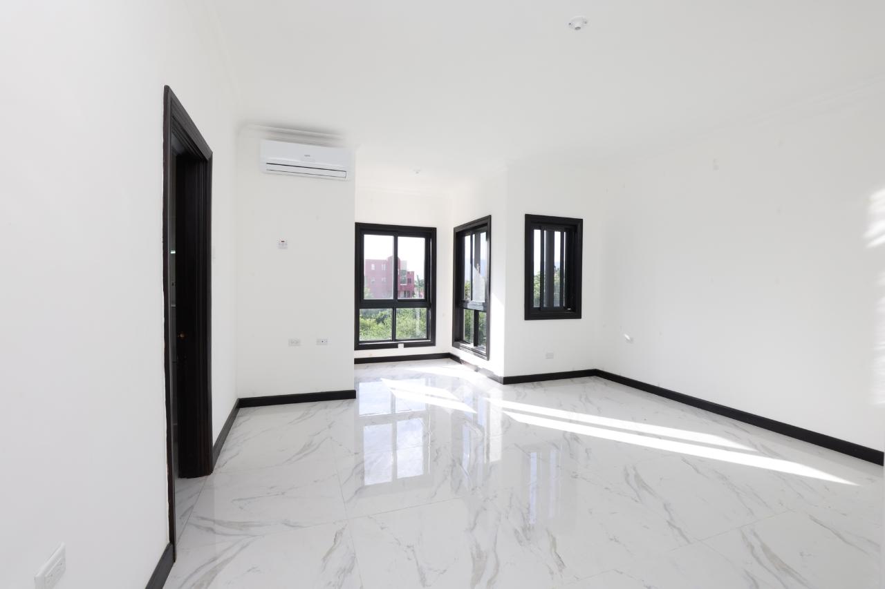 Seventh image of 20- Argyle Road in NEW KINGSTON, St. Andrew, Jamaica - property is For Sale