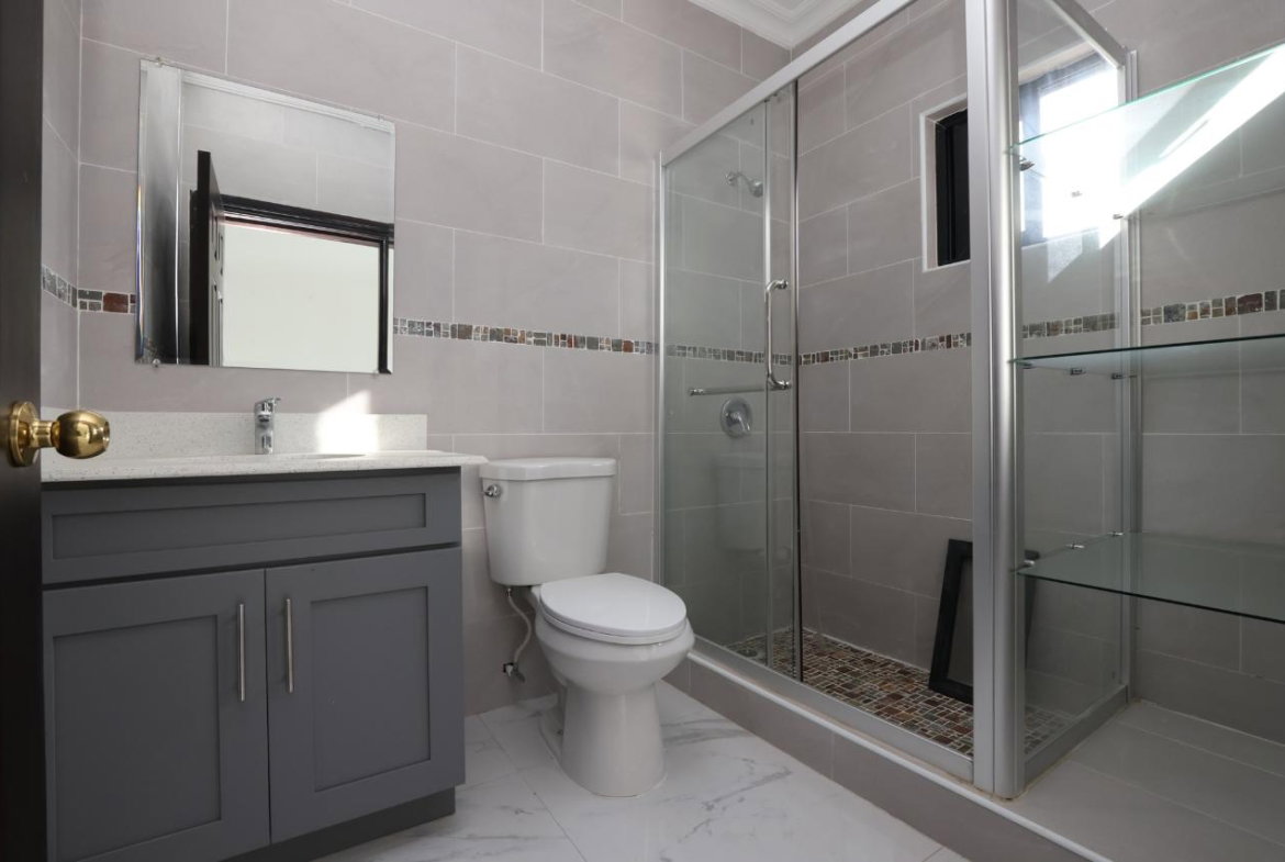 Eighth image of 2- Argyle Road in NEW KINGSTON, St. Andrew, Jamaica - property is For Sale