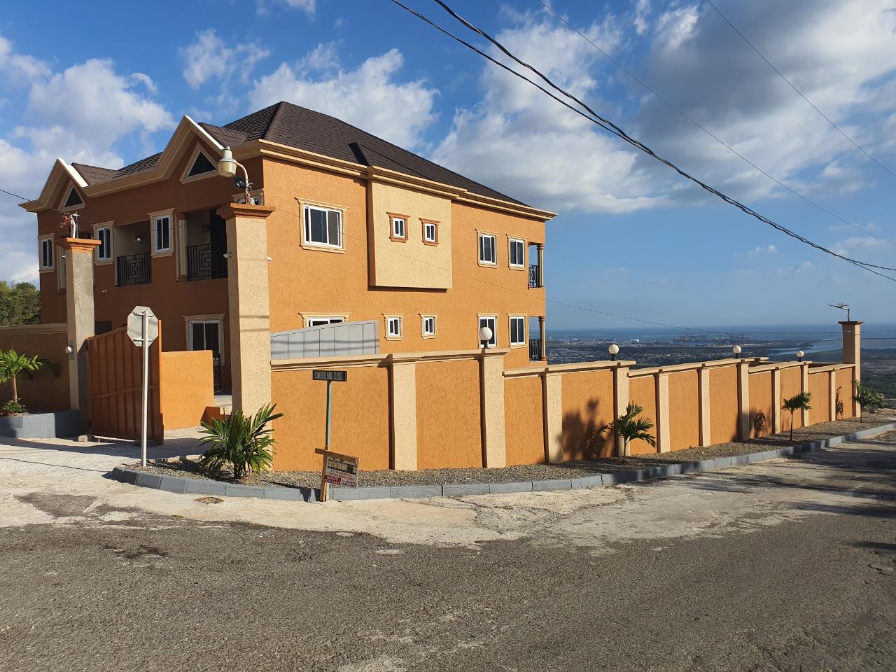 Fourth image of 202 Tom Cringle Drive, Planta in Kingston 19, St. Andrew, Jamaica - property is For Sale