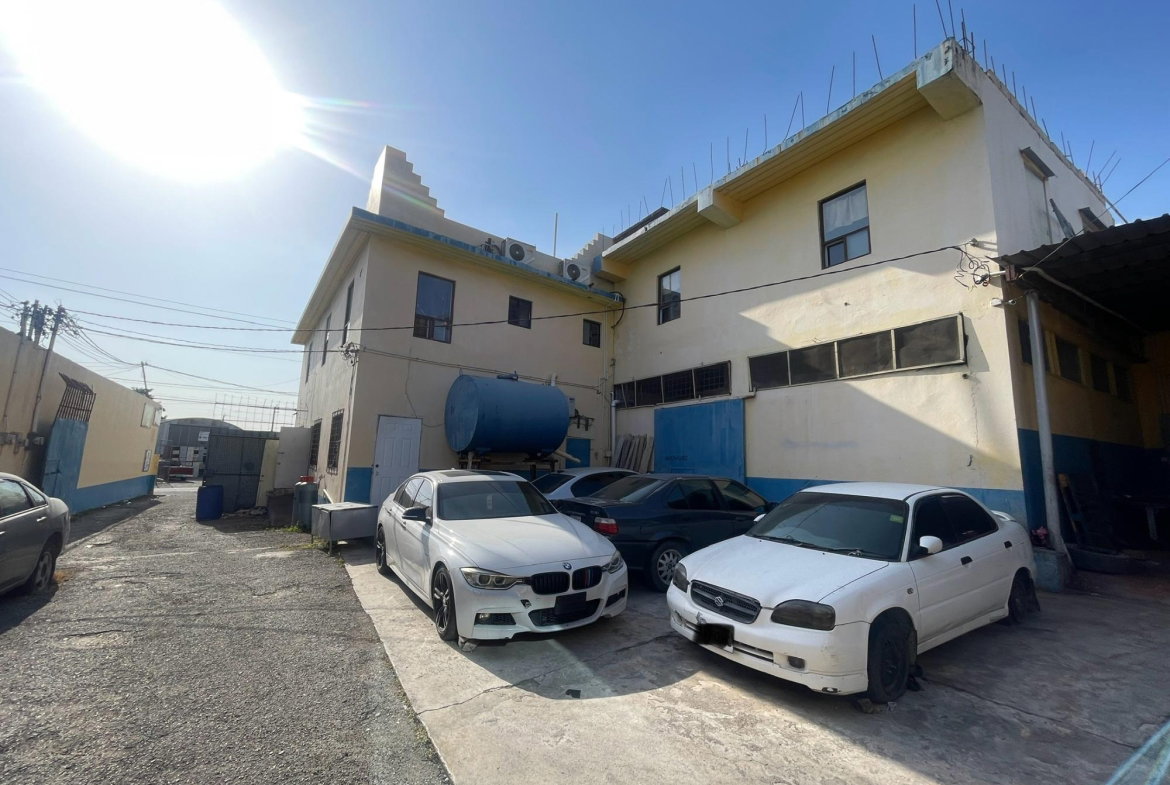 Seventh image of 52 Studio One Boulevard in CROSS ROADS, St. Andrew, Jamaica - property is For Sale