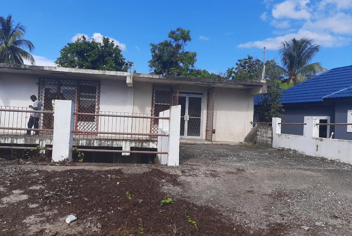 Second image of Paisley Ave in May Pen, Clarendon, Jamaica - property is For Sale