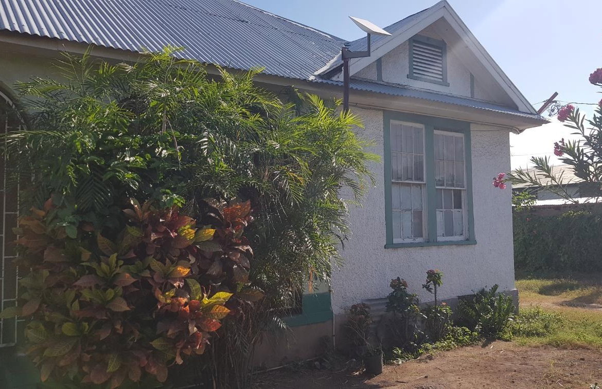 First image of 7 West Ivy Green Crescent, Cross Roads, Kgn.5 in Kingston 5, St. Andrew, Jamaica - property is For Sale