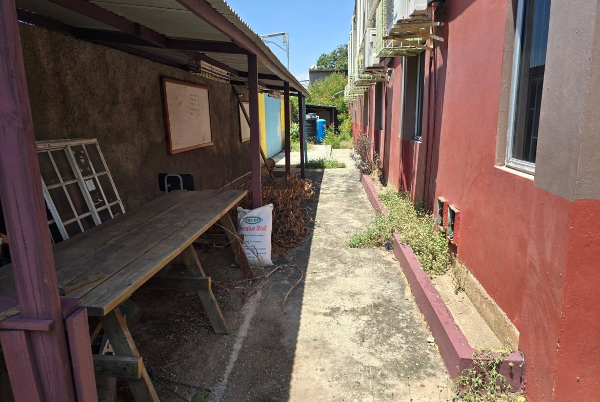 Eighth image of 15 Carlton Crescent, Kingsto in Kingston 10, St. Andrew, Jamaica - property is For Sale