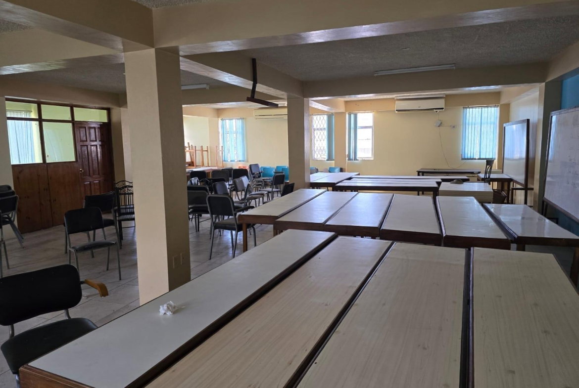 Ninth image of 15 Carlton Crescent, Kingsto in Kingston 10, St. Andrew, Jamaica - property is For Sale