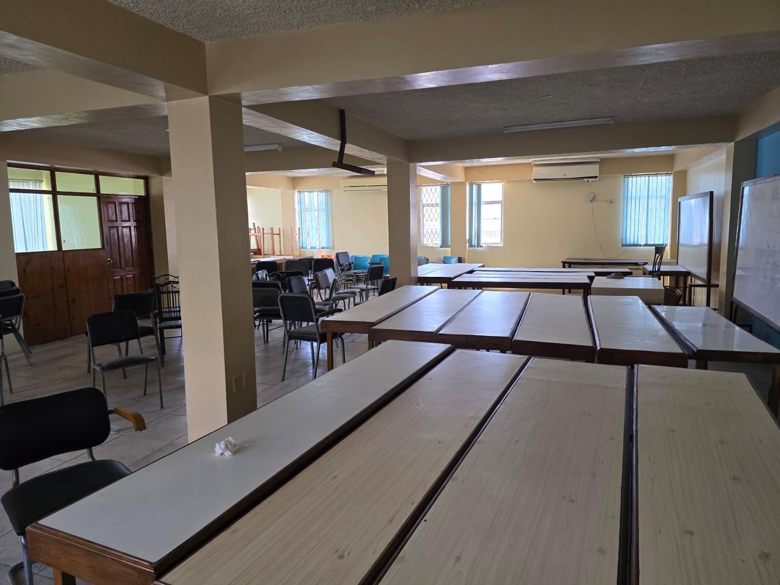 Ninth image of 15 Carlton Crescent, Kingsto in Kingston 10, St. Andrew, Jamaica - property is For Sale
