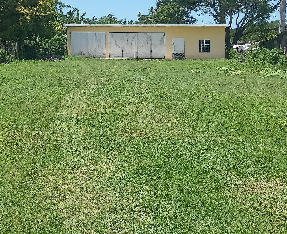 Second image of Parottee in Black River, St. Elizabeth, Jamaica - property is For Sale
