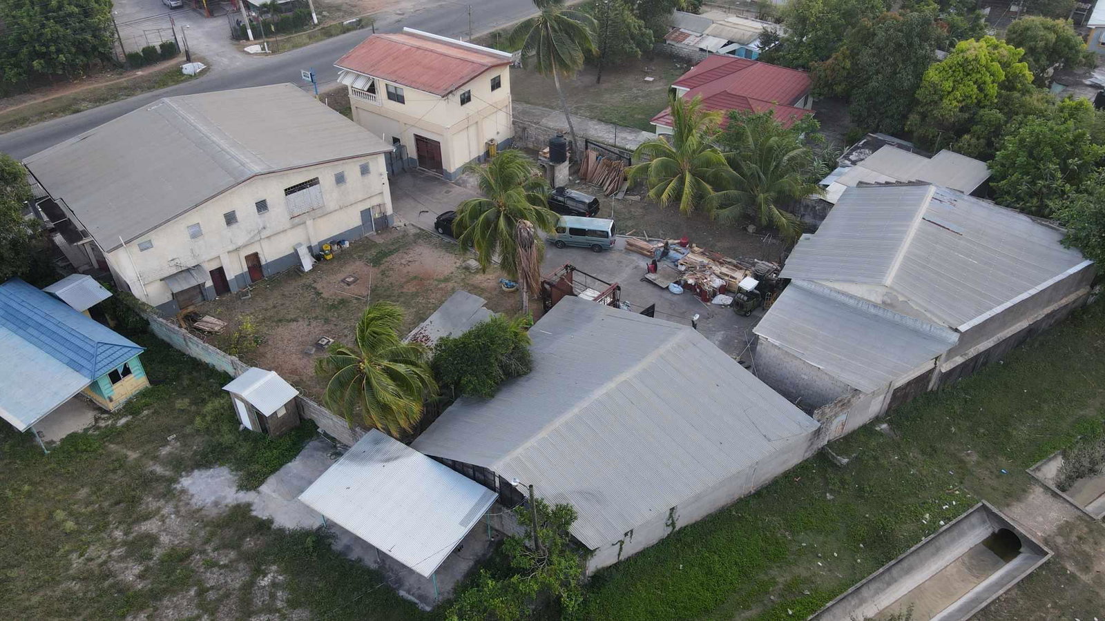 Fifth image of Swansea Swansea District in Osbourne Store, Clarendon, Jamaica - property is For Sale