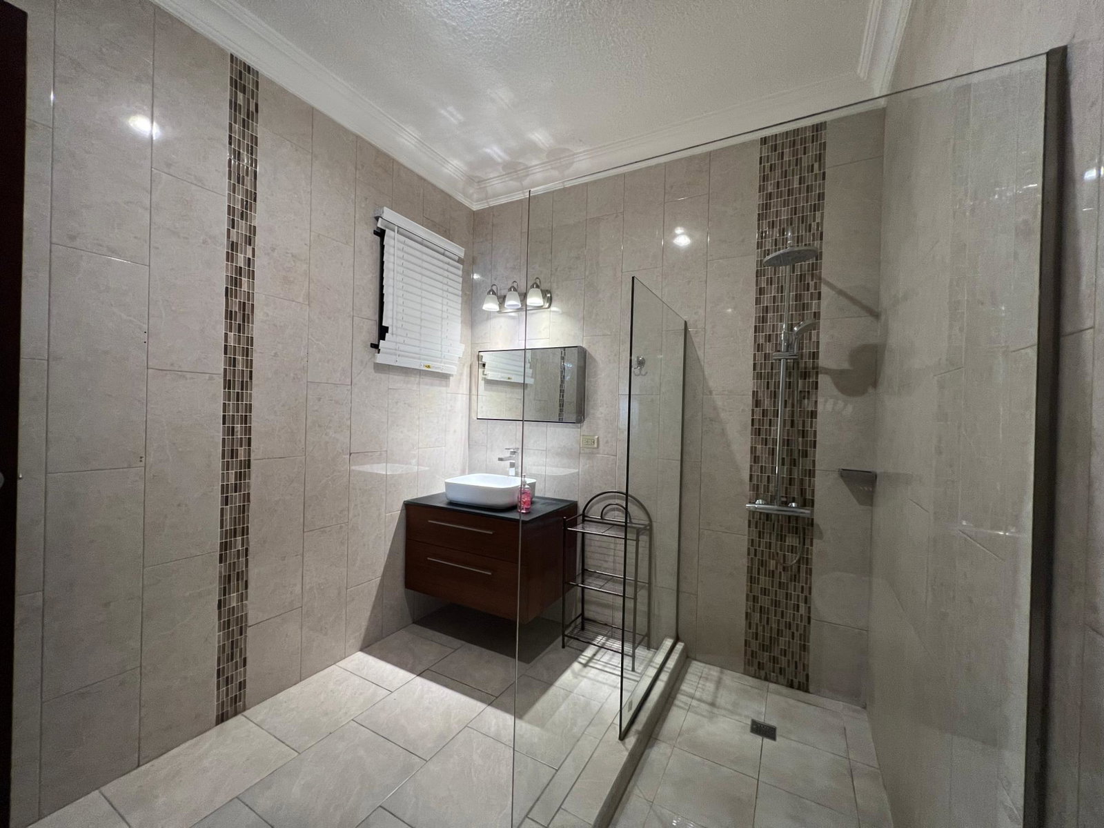 Twelfth image of #5-16 Fairway Avenue in Kingston 6, St. Andrew, Jamaica - property is For Rent