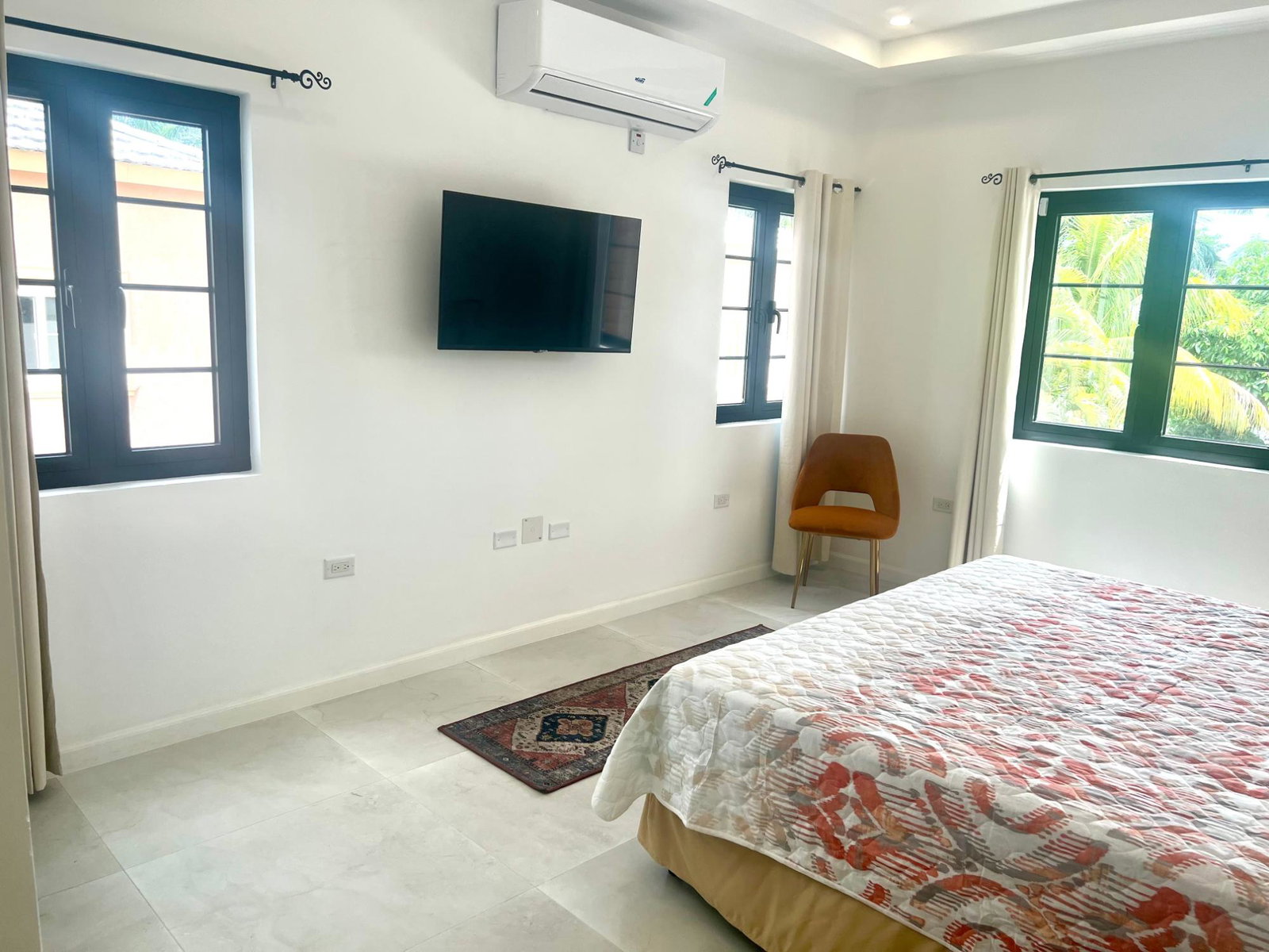 Fourteenth image of 4-83 Shortwood Road in Kingston 8, St. Andrew, Jamaica - property is For Rent
