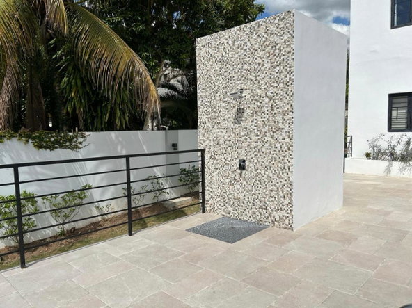Twenty-Eighth image of 4-83 Shortwood Road in Kingston 8, St. Andrew, Jamaica - property is For Rent