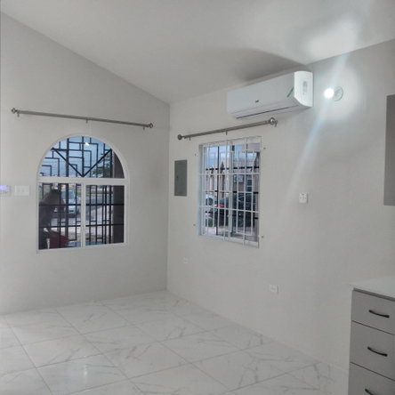 Fifth image of 802 Phoenix Park Village 2 in Greater Portmore, St. Catherine, Jamaica - property is For Rent