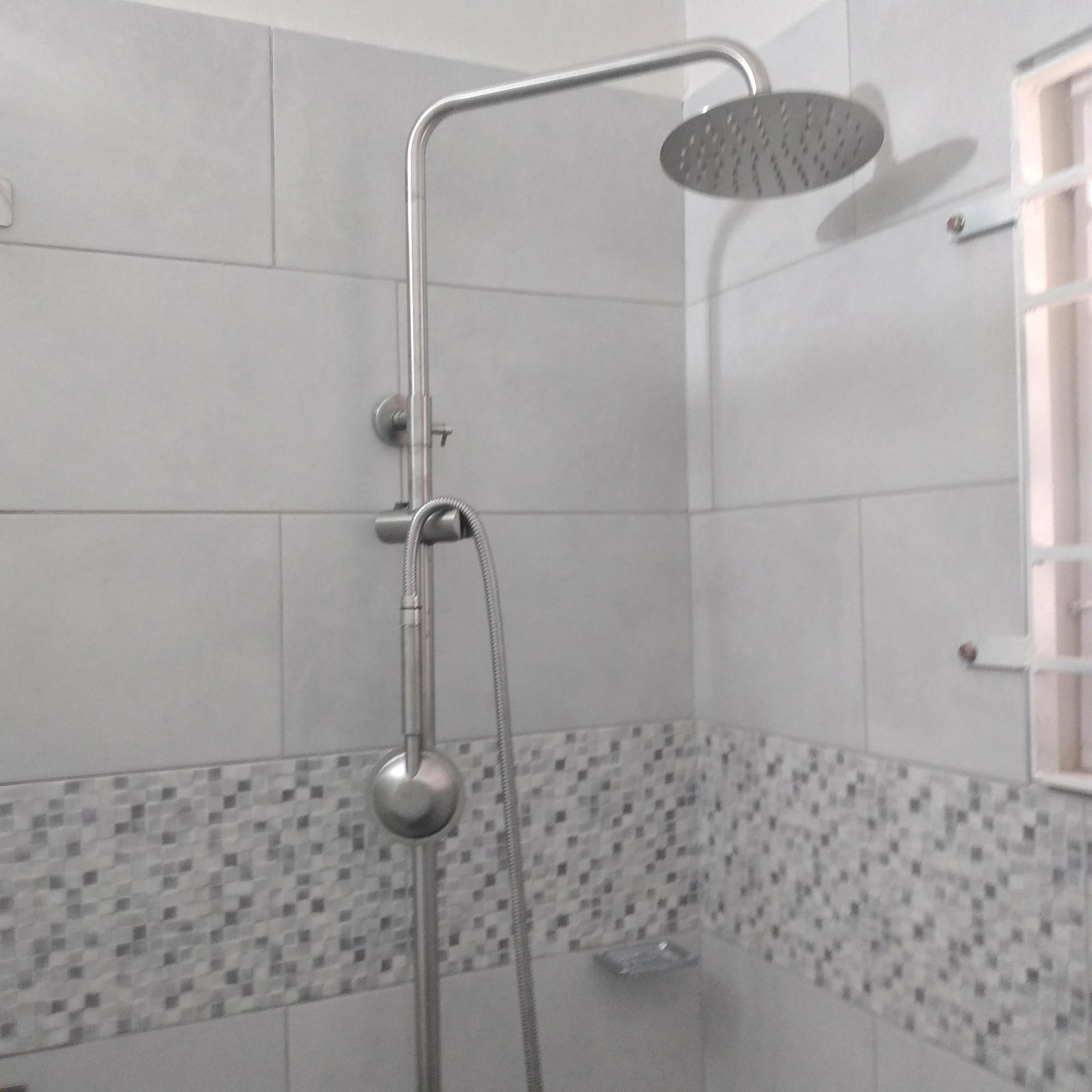 Ninth image of 802 Phoenix Park Village 2 in Greater Portmore, St. Catherine, Jamaica - property is For Rent