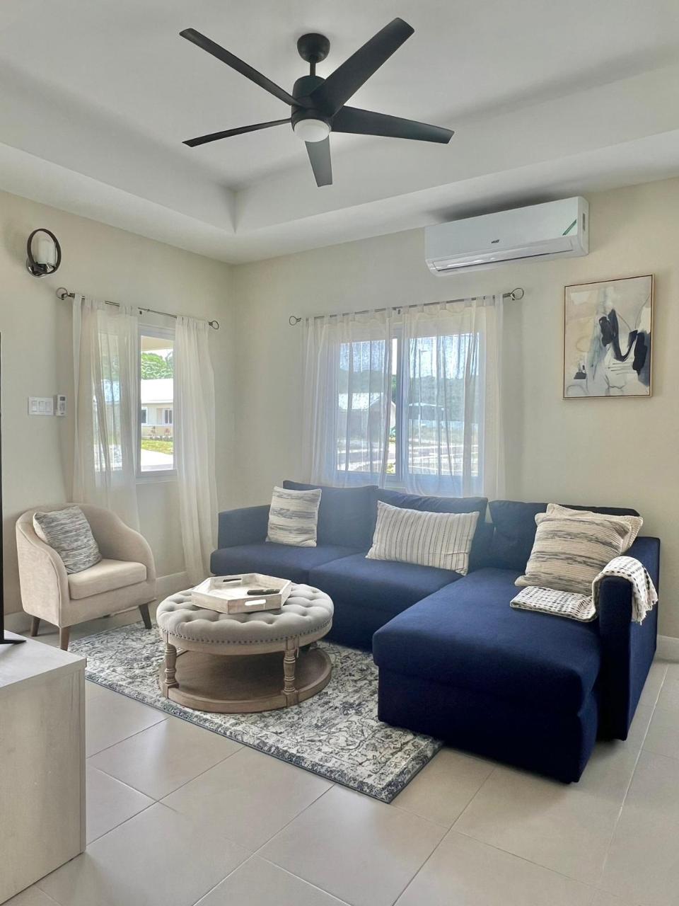 Contemporary-2-Bedroom-Townhouse-for-Rent-in-Ocean-Pointe-Jamaica Seventh image of Lot# 250 Ocean Point, Seashore Wes in Lucea, Hanover, Jamaica - property is For Rent