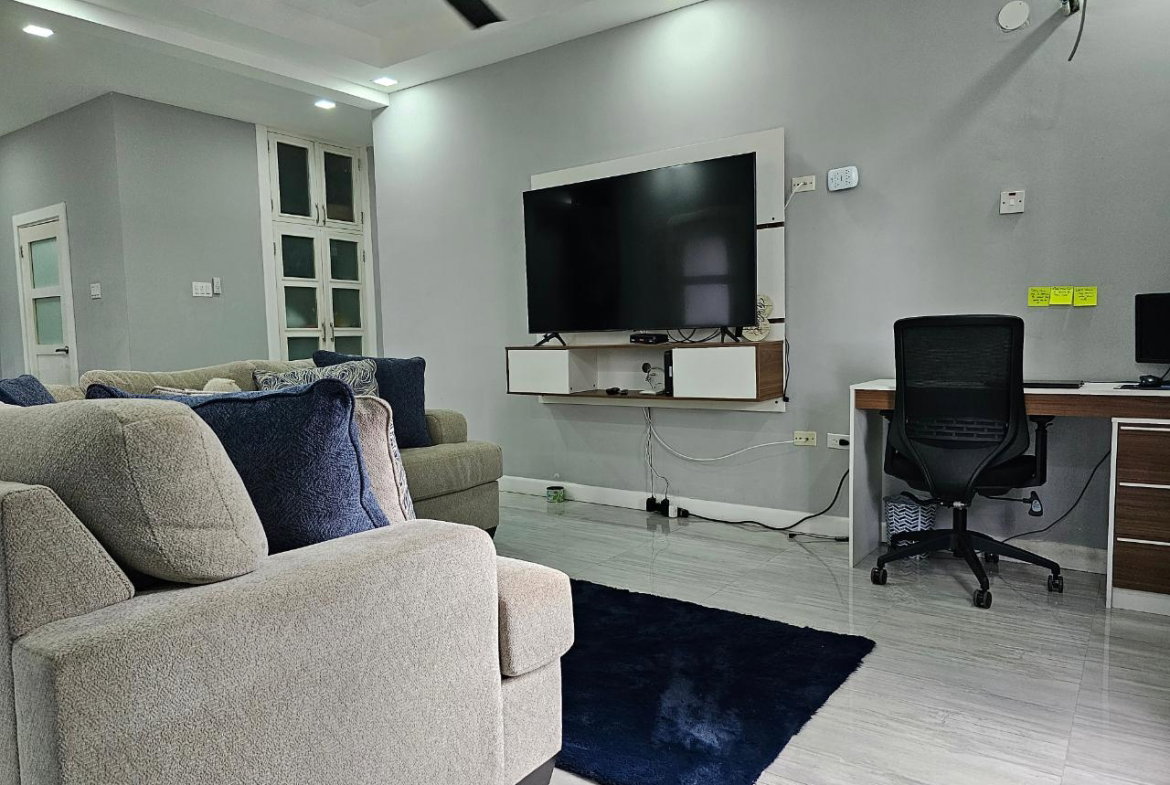 Thirteenth image of 4-7 Sunset Drive in Kingston 8, St. Andrew, Jamaica - property is For Rent