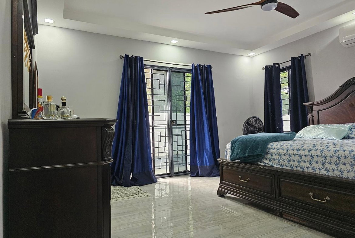 Eighteenth image of 4-7 Sunset Drive in Kingston 8, St. Andrew, Jamaica - property is For Rent