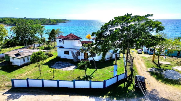 Second image of 92 Cousins Cove in Cousins Cove, Hanover, Jamaica - property is For Sale