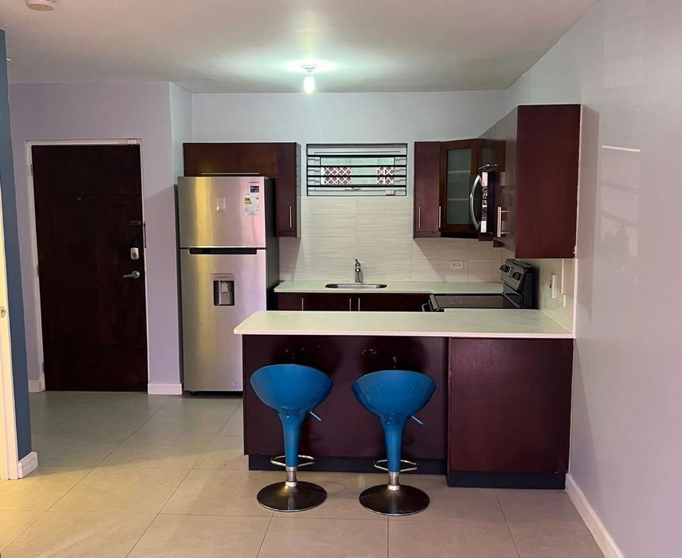 1 givenchy st kingston