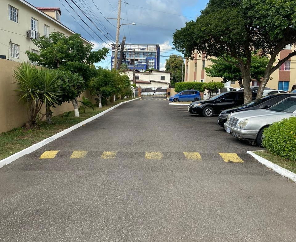 Third image of 10-5 1/2 Waterloo Road in Kingston 10, St. Andrew, Jamaica - property is For Sale