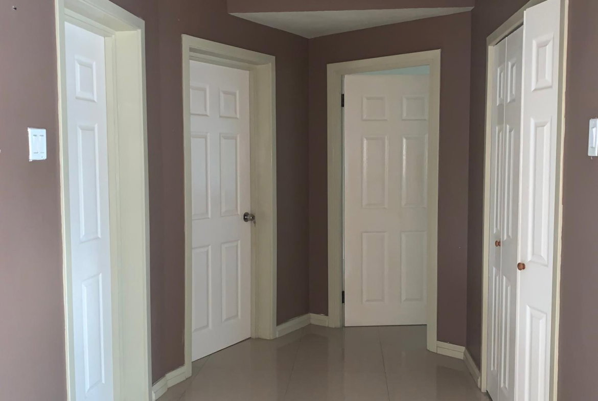 Fifteenth image of 10-7 Roehampton Drive in Kingston 19, St. Andrew, Jamaica - property is For Rent