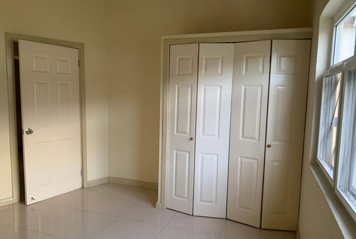 Twenty-Fourth image of 10-7 Roehampton Drive in Kingston 19, St. Andrew, Jamaica - property is For Rent