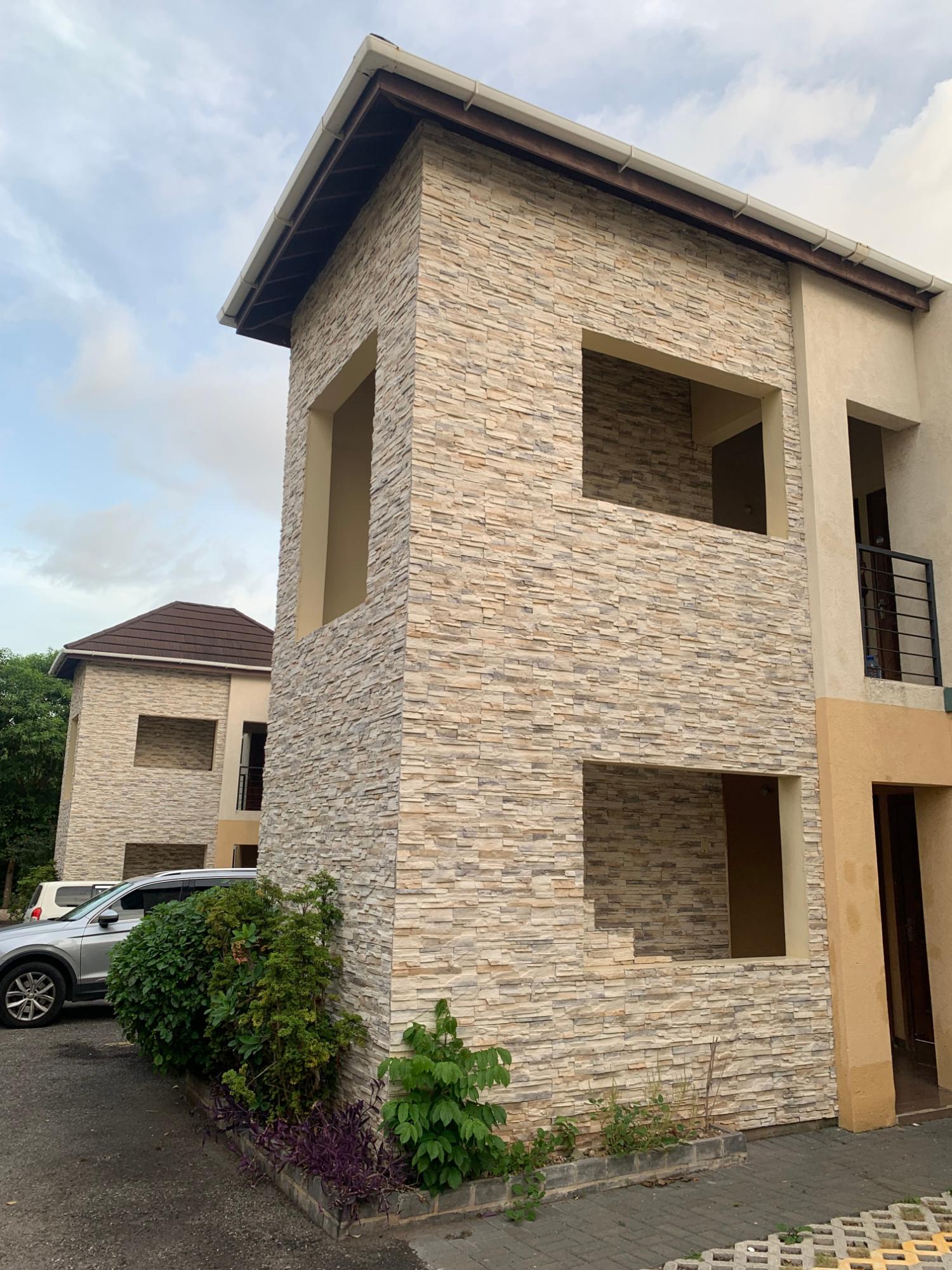 Fifth image of 10-7 Roehampton Drive in Kingston 19, St. Andrew, Jamaica - property is For Rent