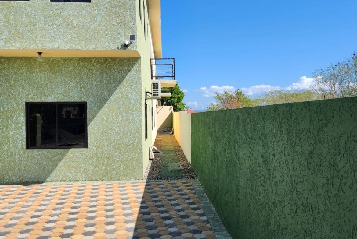 Third image of 4-5 Upper Fort, Arawak Close in HELLSHIRE HILLS, St. Catherine, Jamaica - property is For Rent