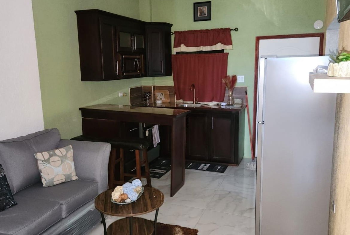 Sixth image of 4-5 Upper Fort, Arawak Close in HELLSHIRE HILLS, St. Catherine, Jamaica - property is For Rent