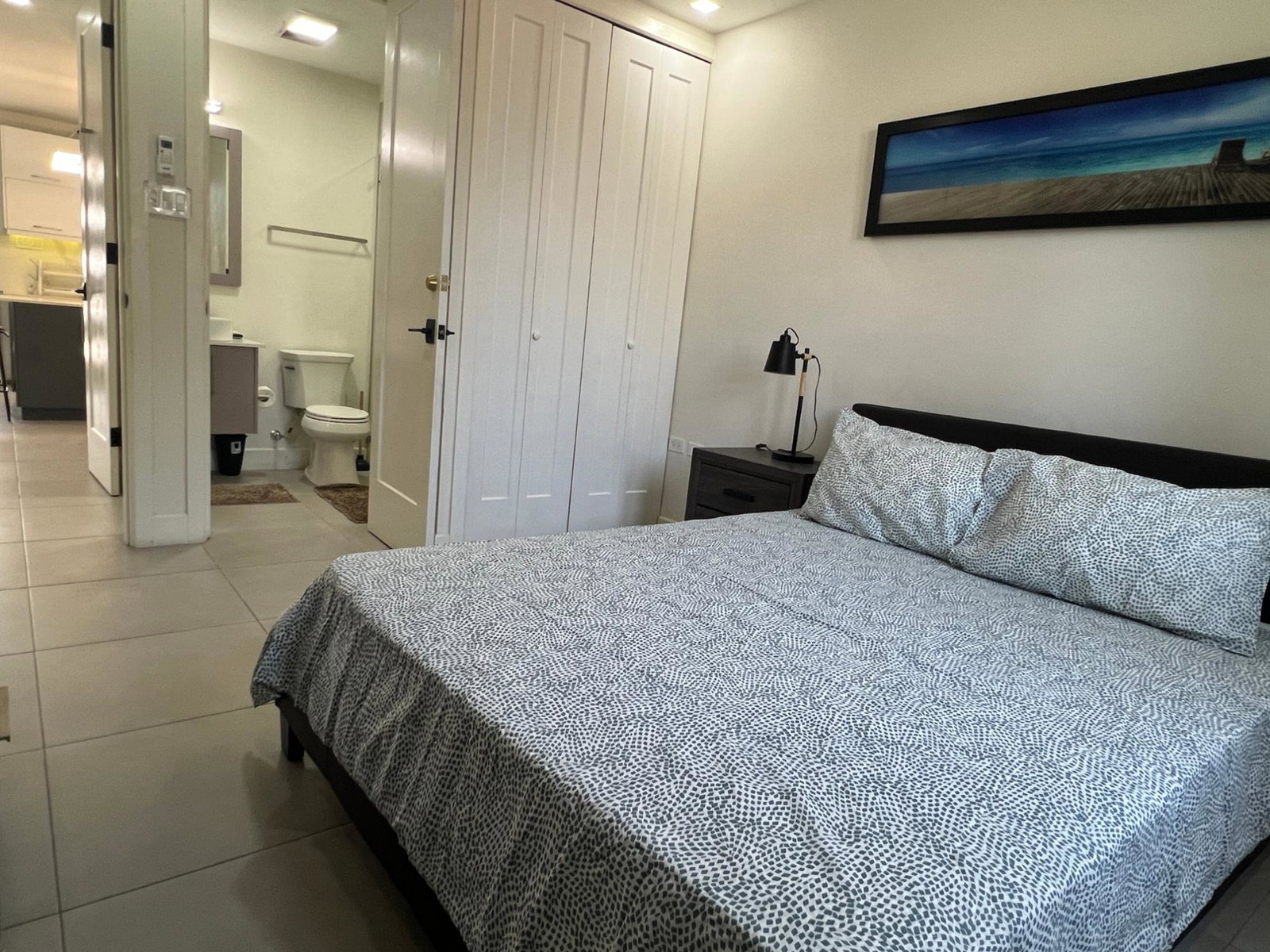 Fourth image of 20-27-29 Hopefield Avenue in Kingston 6, St. Andrew, Jamaica - property is For Rent