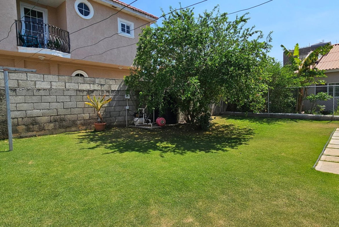 Eighteenth image of 129 Caymanas Country Club Est in Caymanas Estates, St. Catherine, Jamaica - property is For Rent