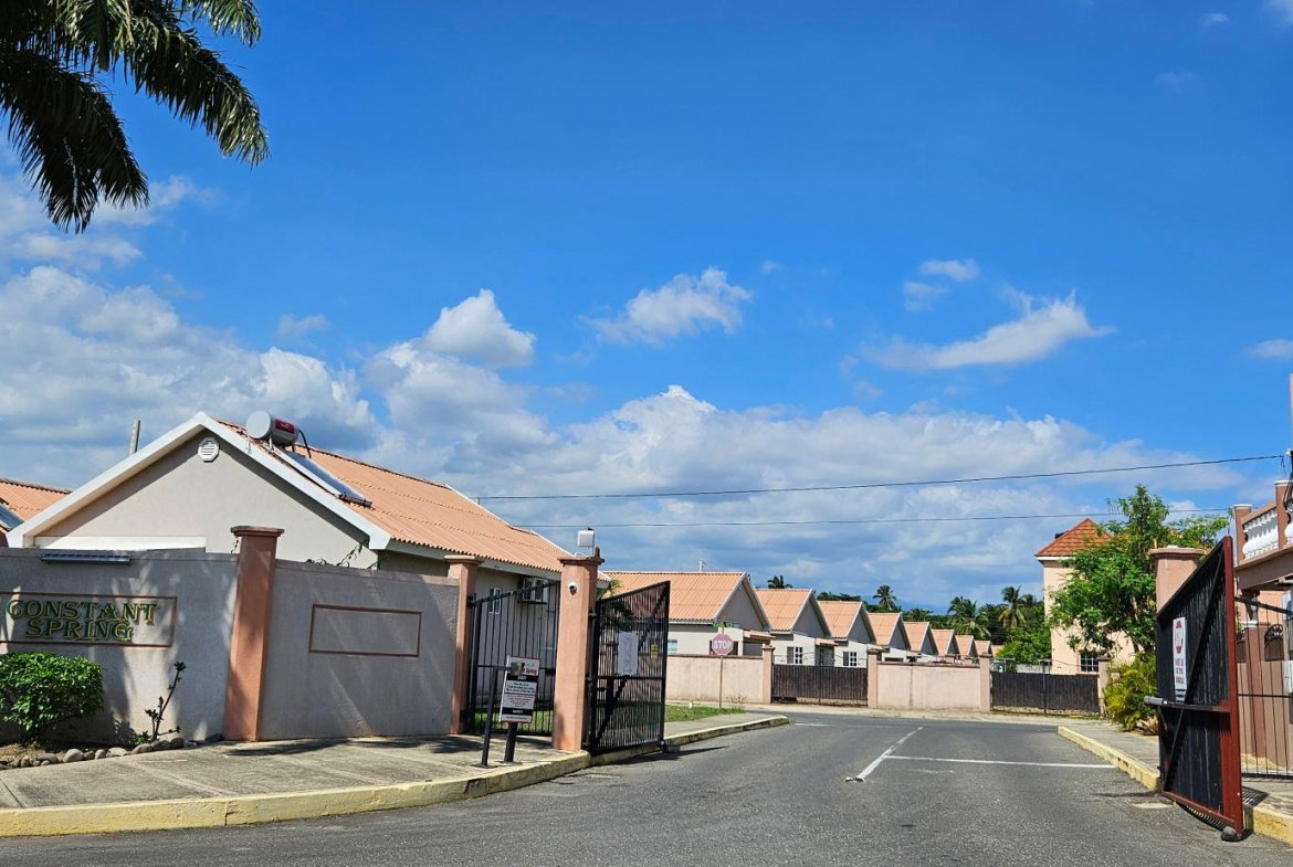 Twenty-Seventh image of 129 Caymanas Country Club Est in Caymanas Estates, St. Catherine, Jamaica - property is For Rent