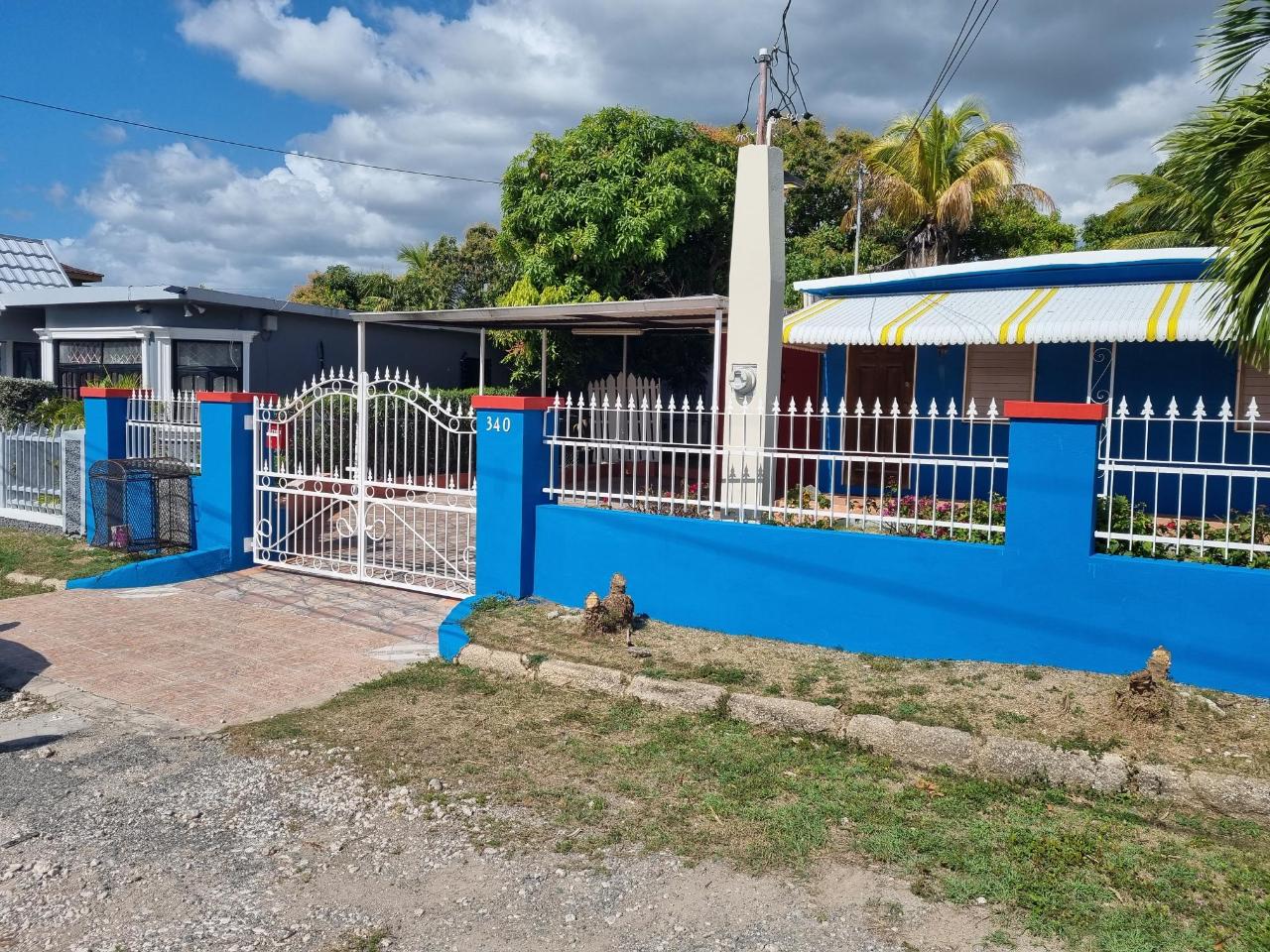 Cozy-3-Bedroom-Home-for-Rent-in-Eltham-Spanish-Town Second image of 340 Starapple Close in Spanish Town, St. Catherine, Jamaica - property is For Rent