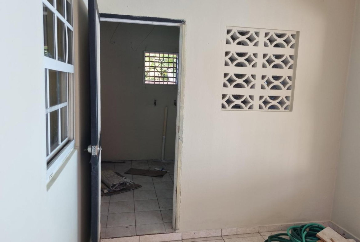 Eighteenth image of 340 Starapple Close in Spanish Town, St. Catherine, Jamaica - property is For Rent