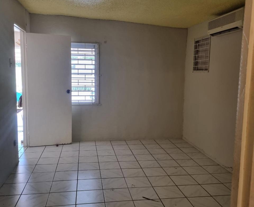 Twenty-Ninth image of 340 Starapple Close in Spanish Town, St. Catherine, Jamaica - property is For Rent