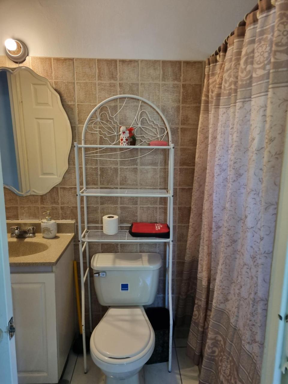 Twenty-First image of 43 Meadowland Drive in Kingston 19, St. Andrew, Jamaica - property is For Rent