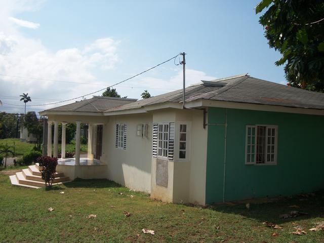 Fourth image of Exchange Ocho Rios in Ocho Rios, St. Ann, Jamaica - property is For Sale