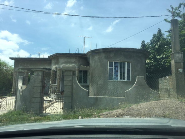 Second image of 212 Guadeloupe Close , Palmet in May Pen, Clarendon, Jamaica - property is For Sale