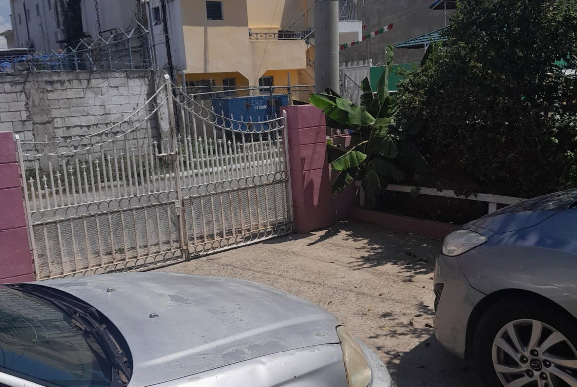 Second image of 910 25th Avenue in West Cumberland, St. Catherine, Jamaica - property is For Sale