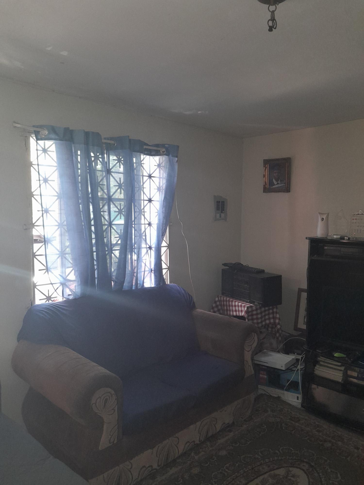 Fifth image of 910 25th Avenue in West Cumberland, St. Catherine, Jamaica - property is For Sale