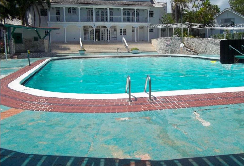 Fifth image of Apt B9-seacastle Rosehall Main Road in Rose Hill, St. James, Jamaica - property is For Rent