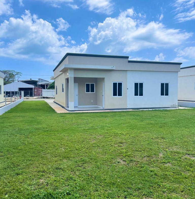 Second image of 6 West Isle in Negril, Westmoreland, Jamaica - property is For Sale