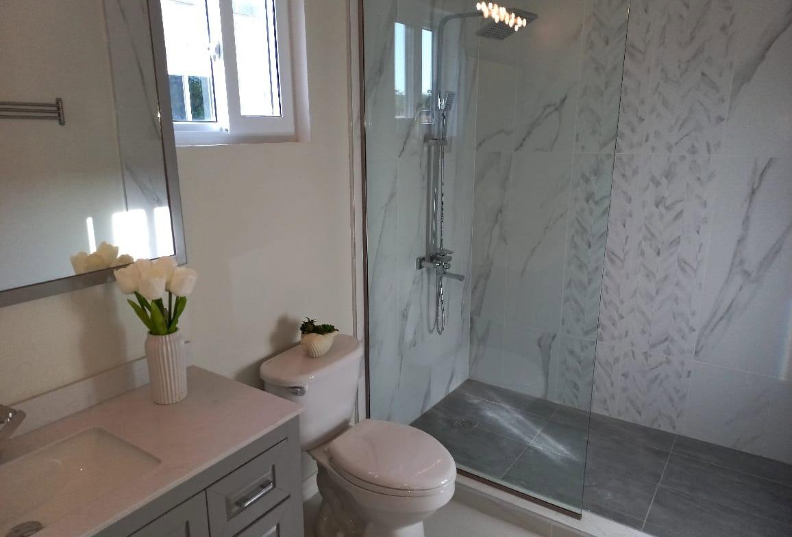 Seventeenth image of 6 West Isle in Negril, Westmoreland, Jamaica - property is For Sale